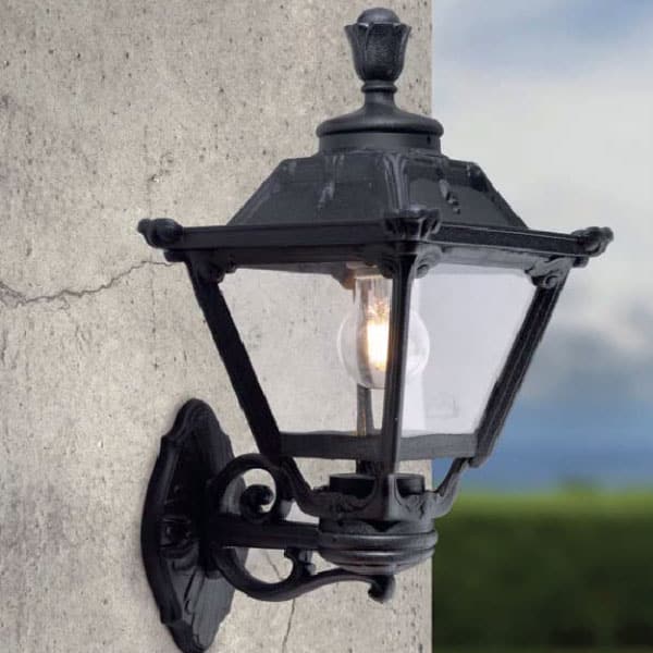 GOLIA Square Wall Light