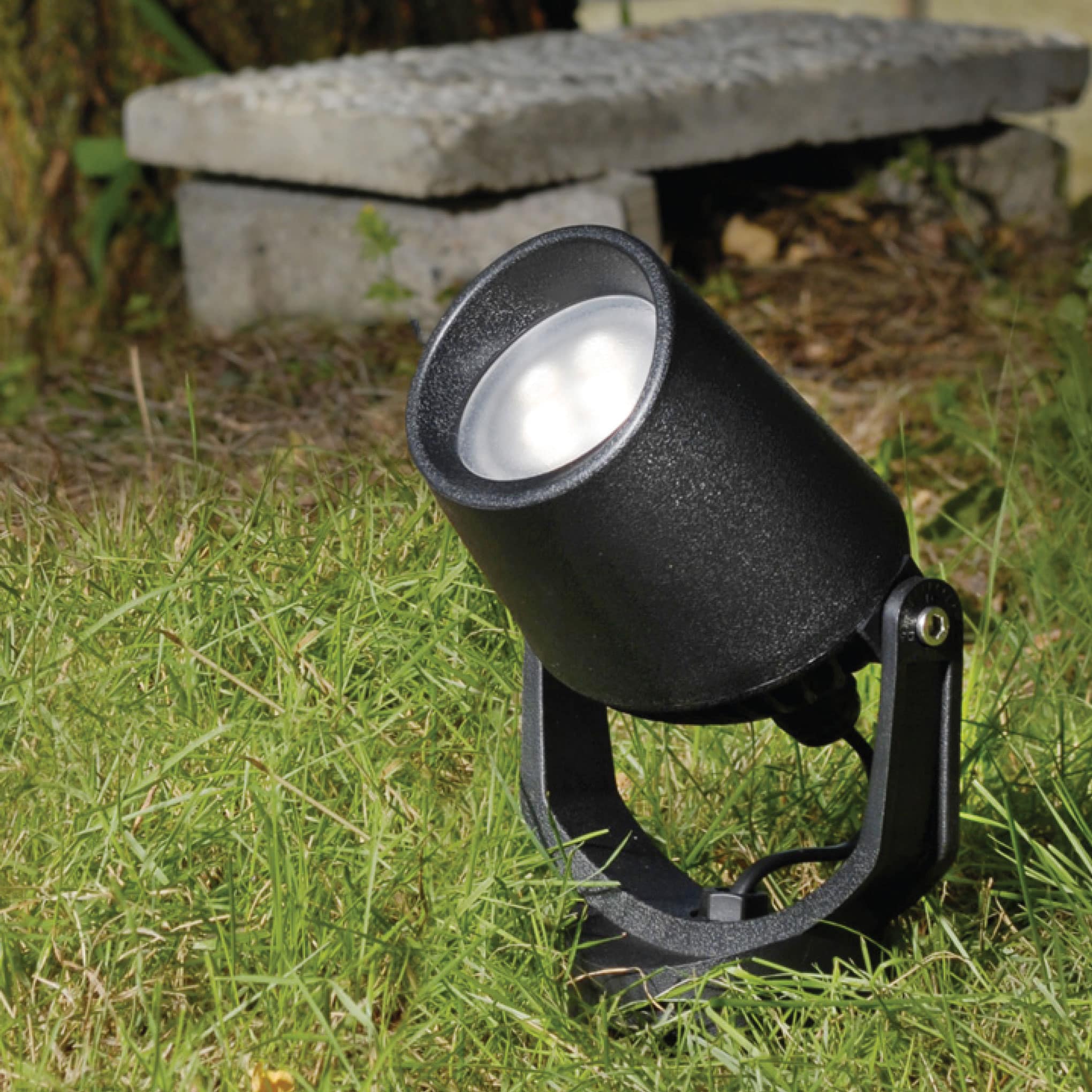 1M2-001-000-AXU1k Minitommy-EL Spike Light