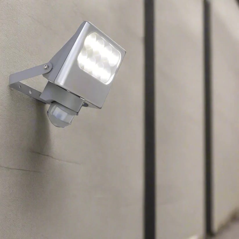 NEGARA Outdoor Wall Light with Sensor